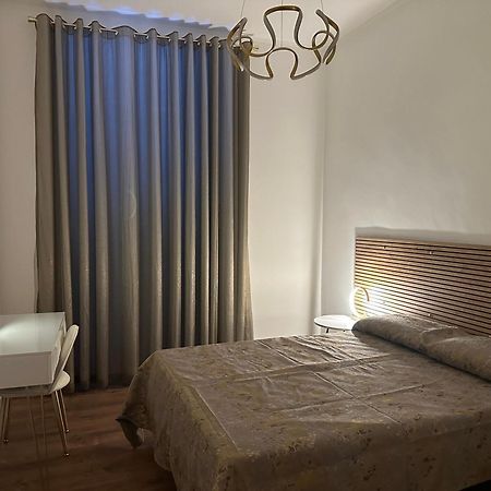 Luna In Trastevere Apartamento Рим Экстерьер фото