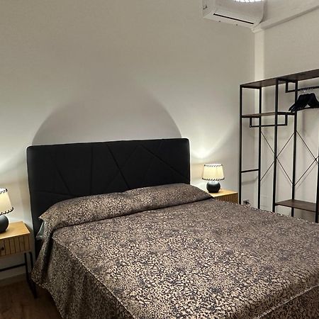 Luna In Trastevere Apartamento Рим Экстерьер фото