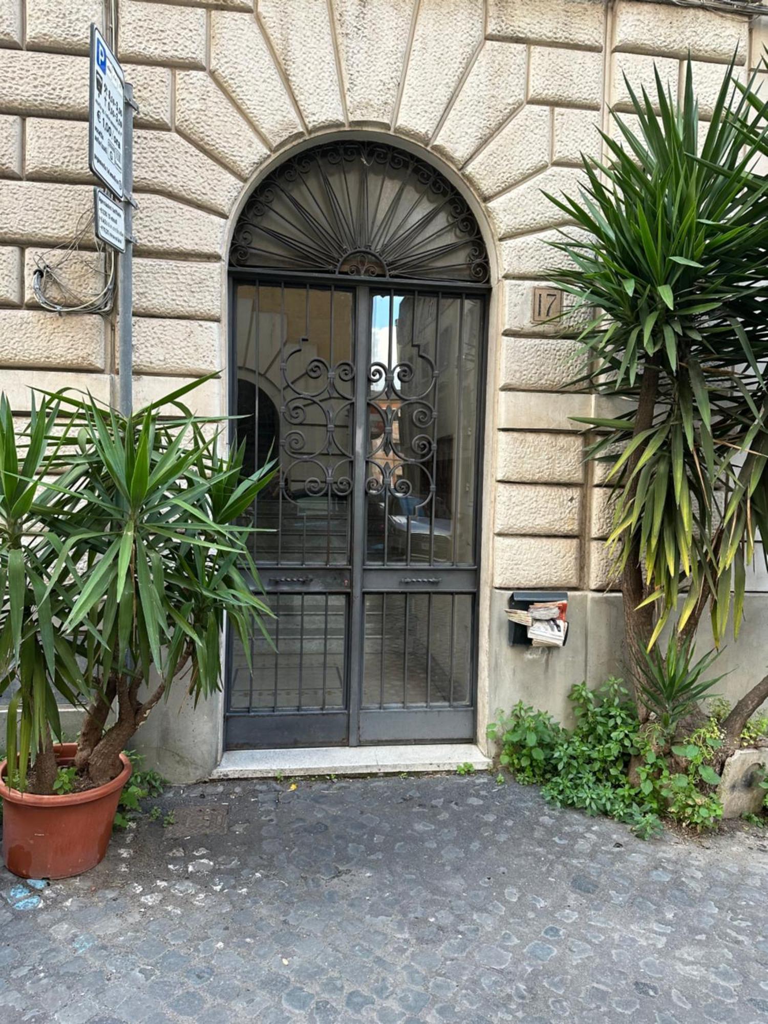 Luna In Trastevere Apartamento Рим Экстерьер фото